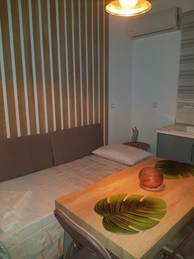 Galazia Thea Apartments Archangelos  Luaran gambar